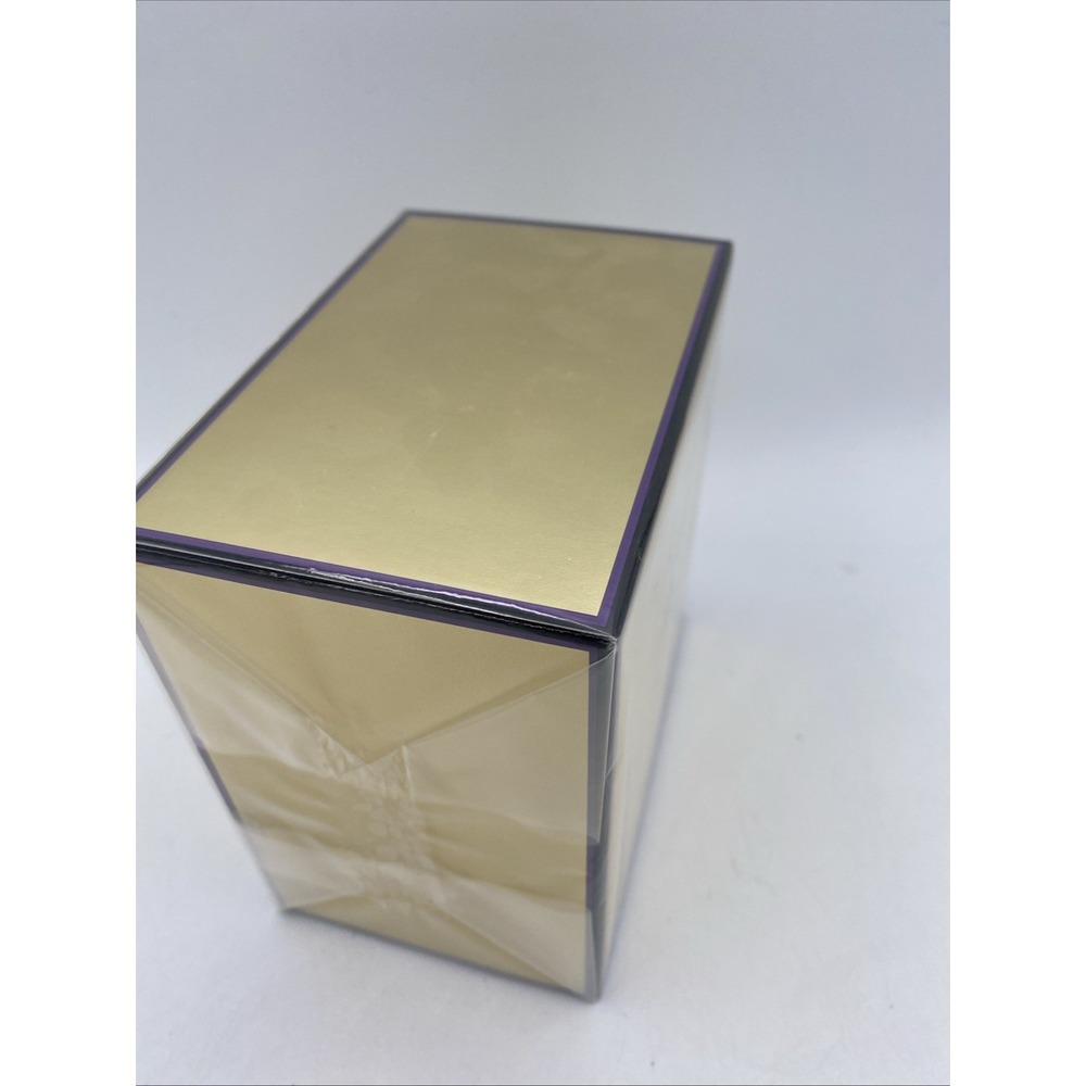 Elizabeth Taylor Gold White Diamonds 150g Perfumed Body Powder Sealed NIB - Picture 3 of 6